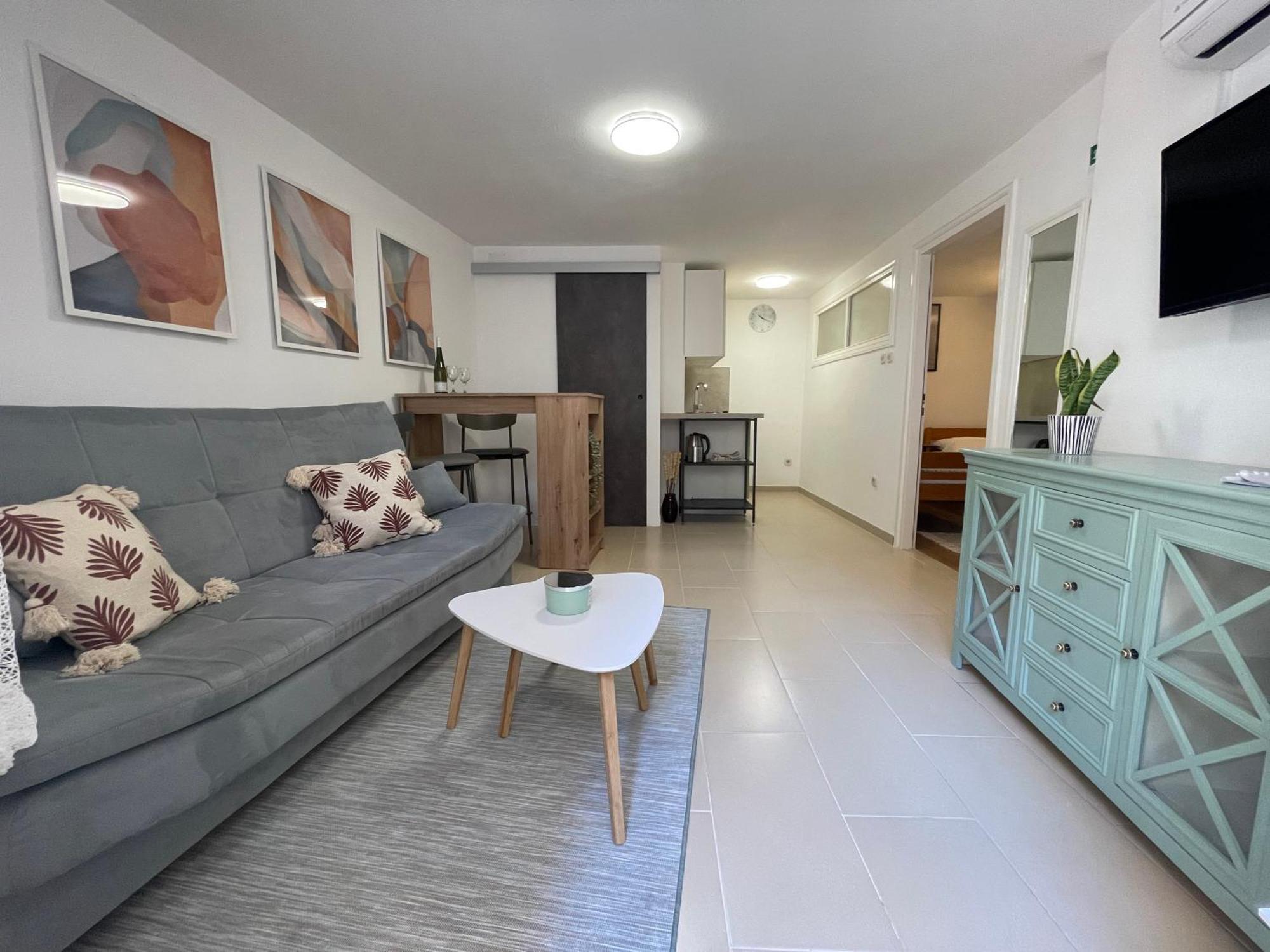 Studio Capon - Just A Few Steps From The Sea! Bakar Ngoại thất bức ảnh
