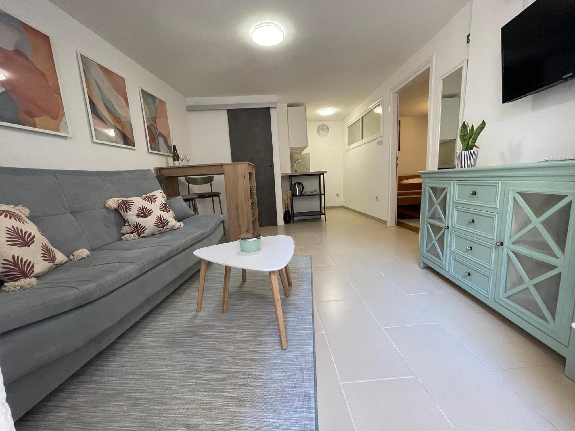 Studio Capon - Just A Few Steps From The Sea! Bakar Ngoại thất bức ảnh
